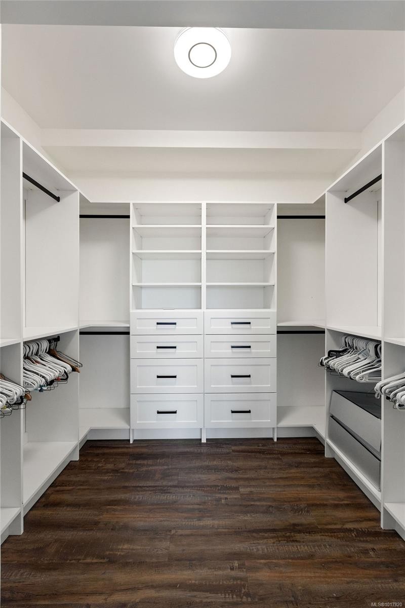 3346 Ravenwood Rd, Colwood, BC