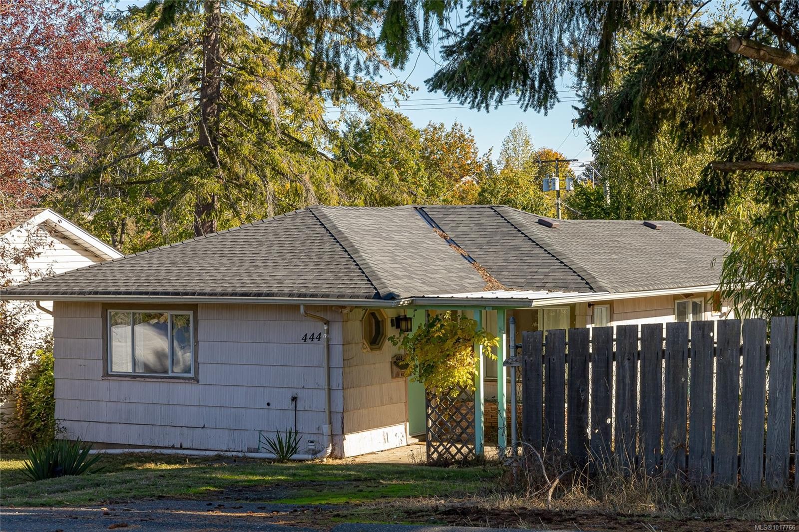 444 Hamilton Ave, Nanaimo, BC