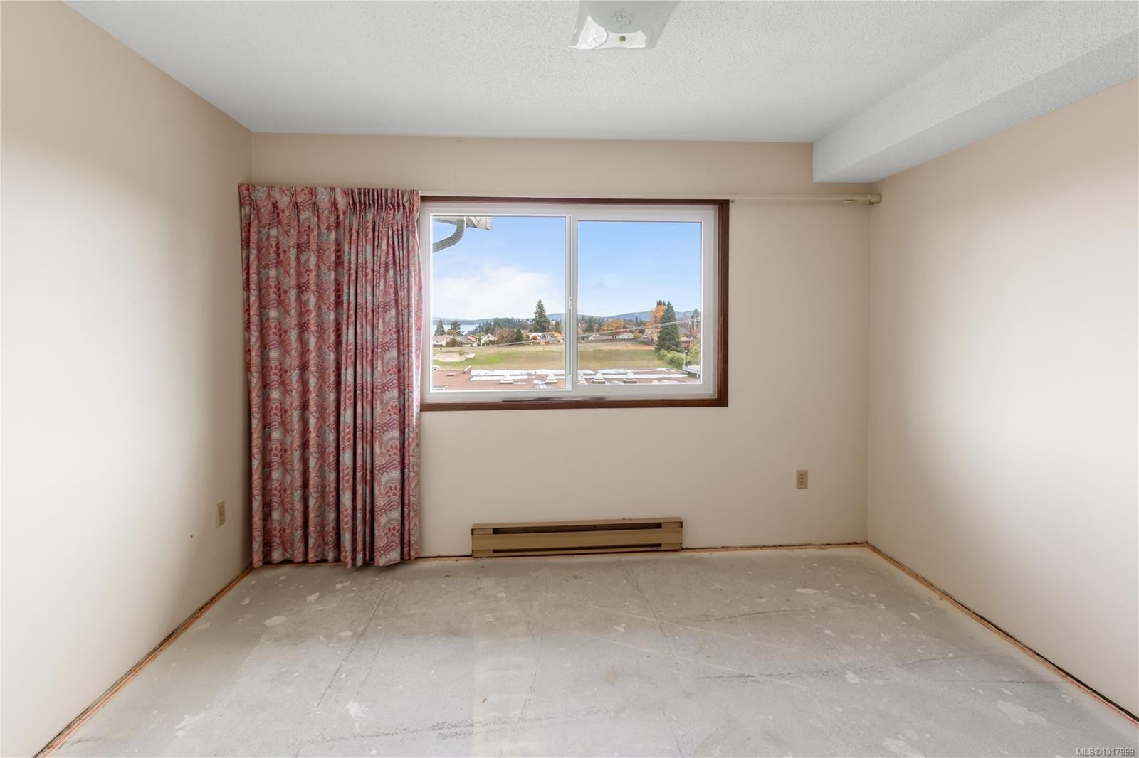 407-9942 Daniel St, Chemainus, BC - Indoor Photo Showing Other Room