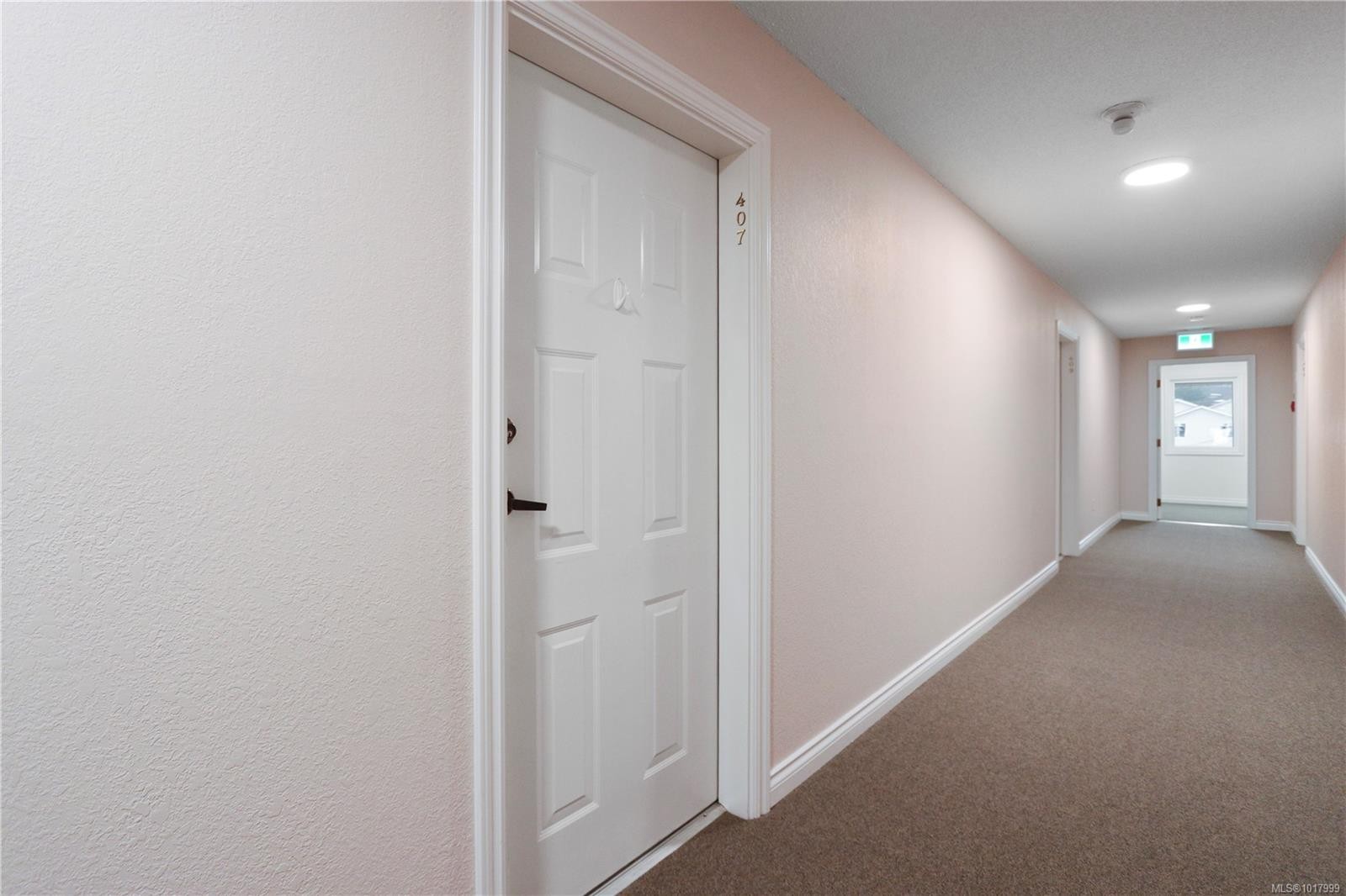 407-9942 Daniel St, Chemainus, BC - Indoor Photo Showing Other Room