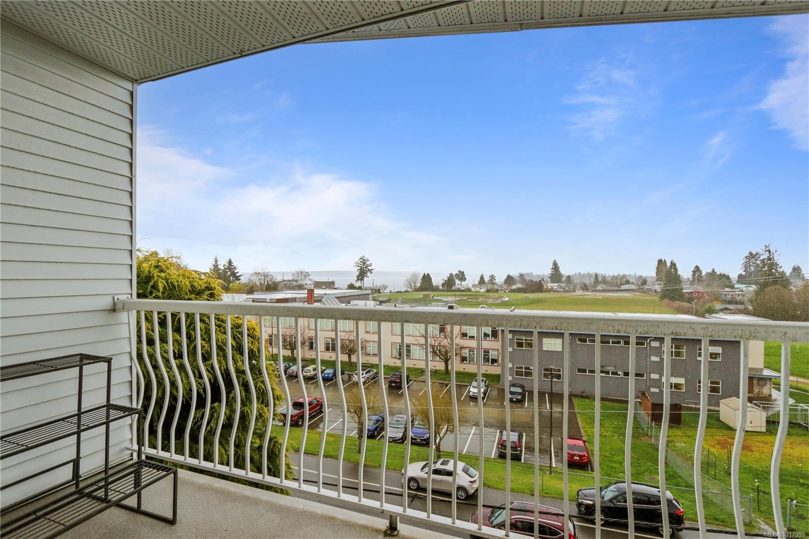 407-9942 Daniel St, Chemainus, BC - Outdoor With Balcony With Exterior