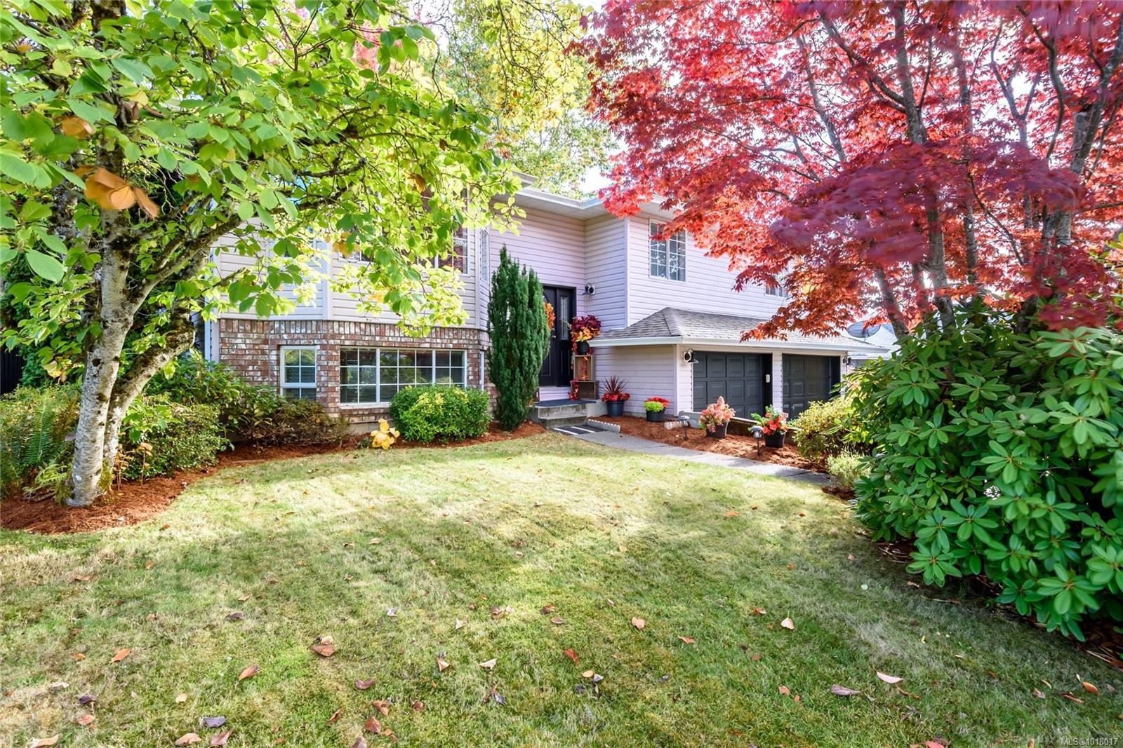 2043 Valley View Dr, Courtenay, BC