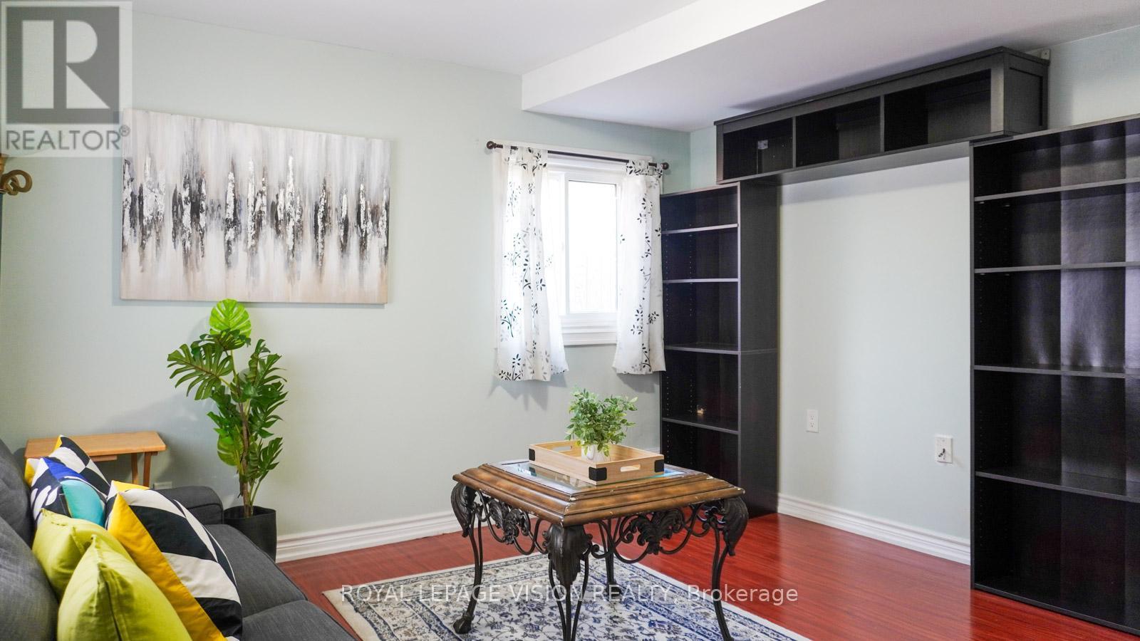 Coach House - 117 William Street, Whitchurch-Stouffville, ON - Indoor Photo Showing Other Room