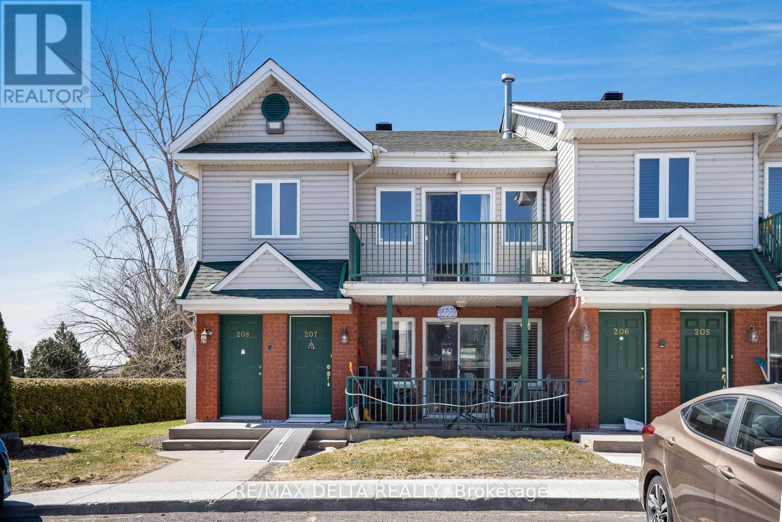208 - 2927 Laurier Street, Clarence-Rockland, ON - Outdoor With Facade
