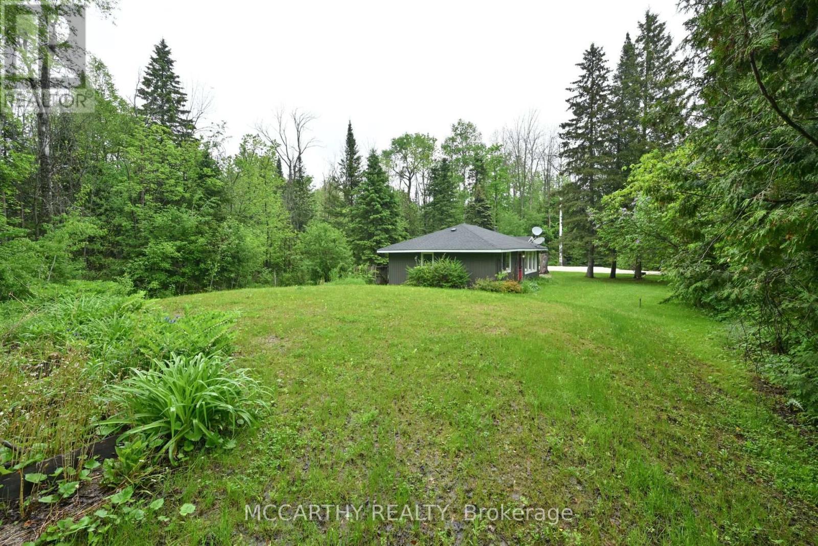 606095 River Road, Mulmur, ON - Outdoor