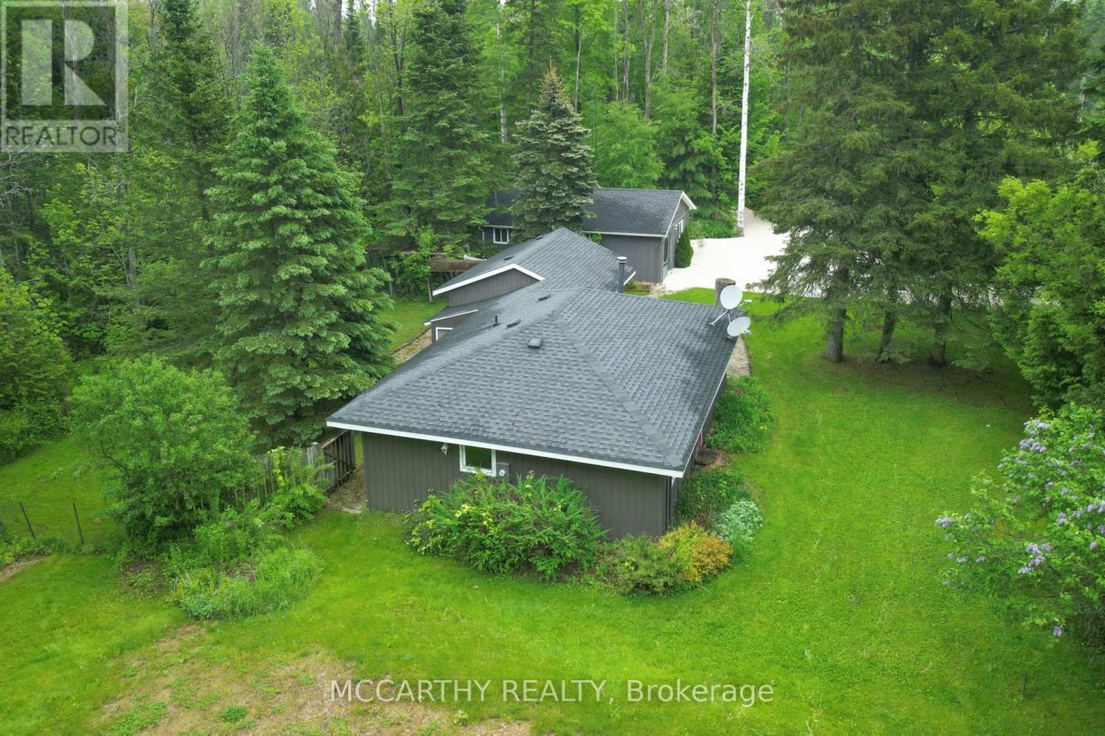 606095 River Road, Mulmur, ON - Outdoor