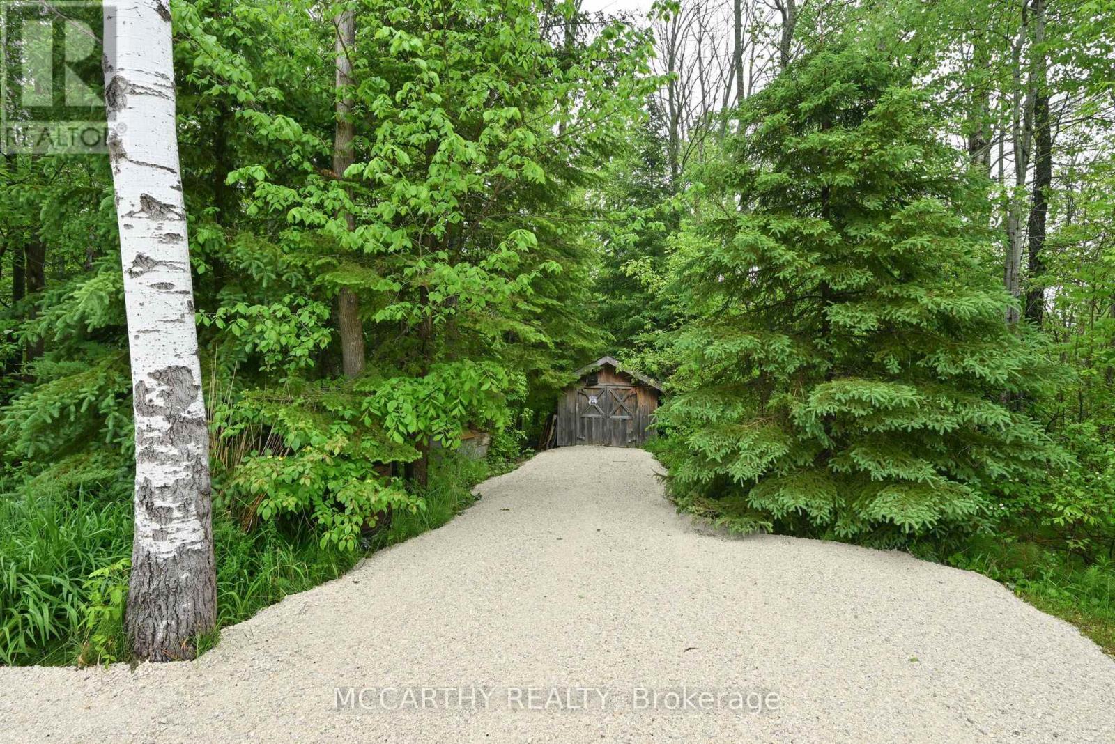 606095 River Road, Mulmur, ON - Outdoor