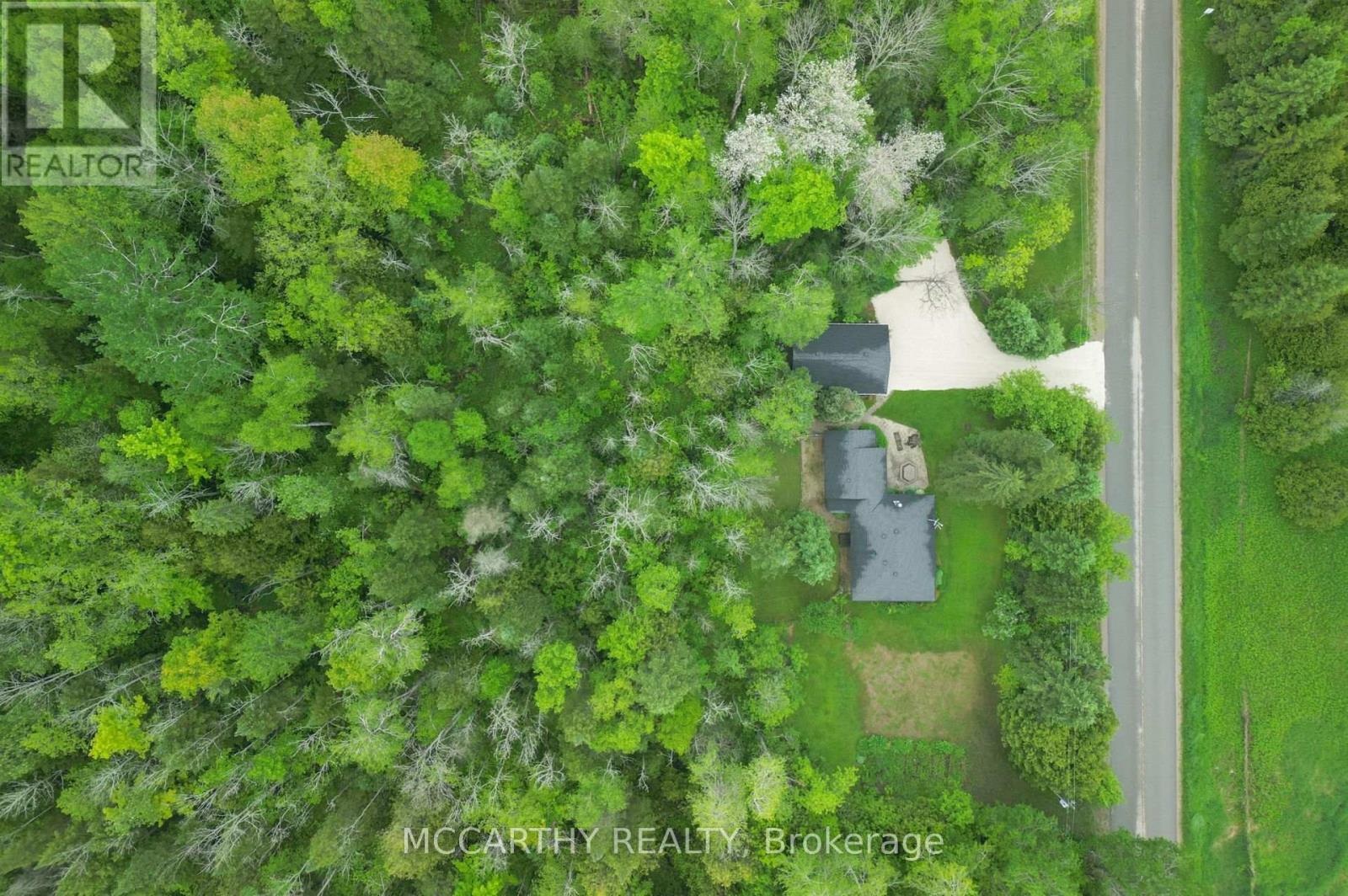 606095 River Road, Mulmur, ON - Outdoor