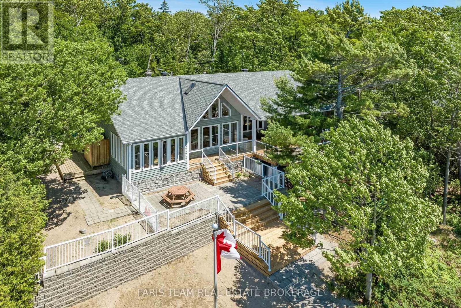 24 Finley Drive, Tiny, ON - Outdoor