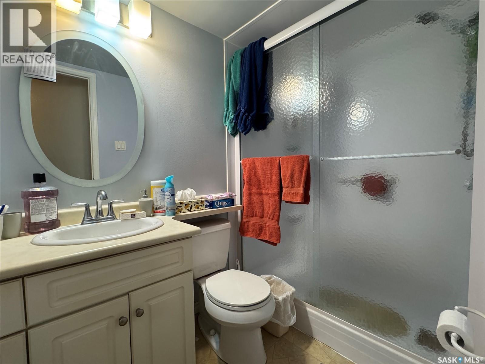 109 2911 Harding Street, Regina, SK - Indoor Photo Showing Bathroom