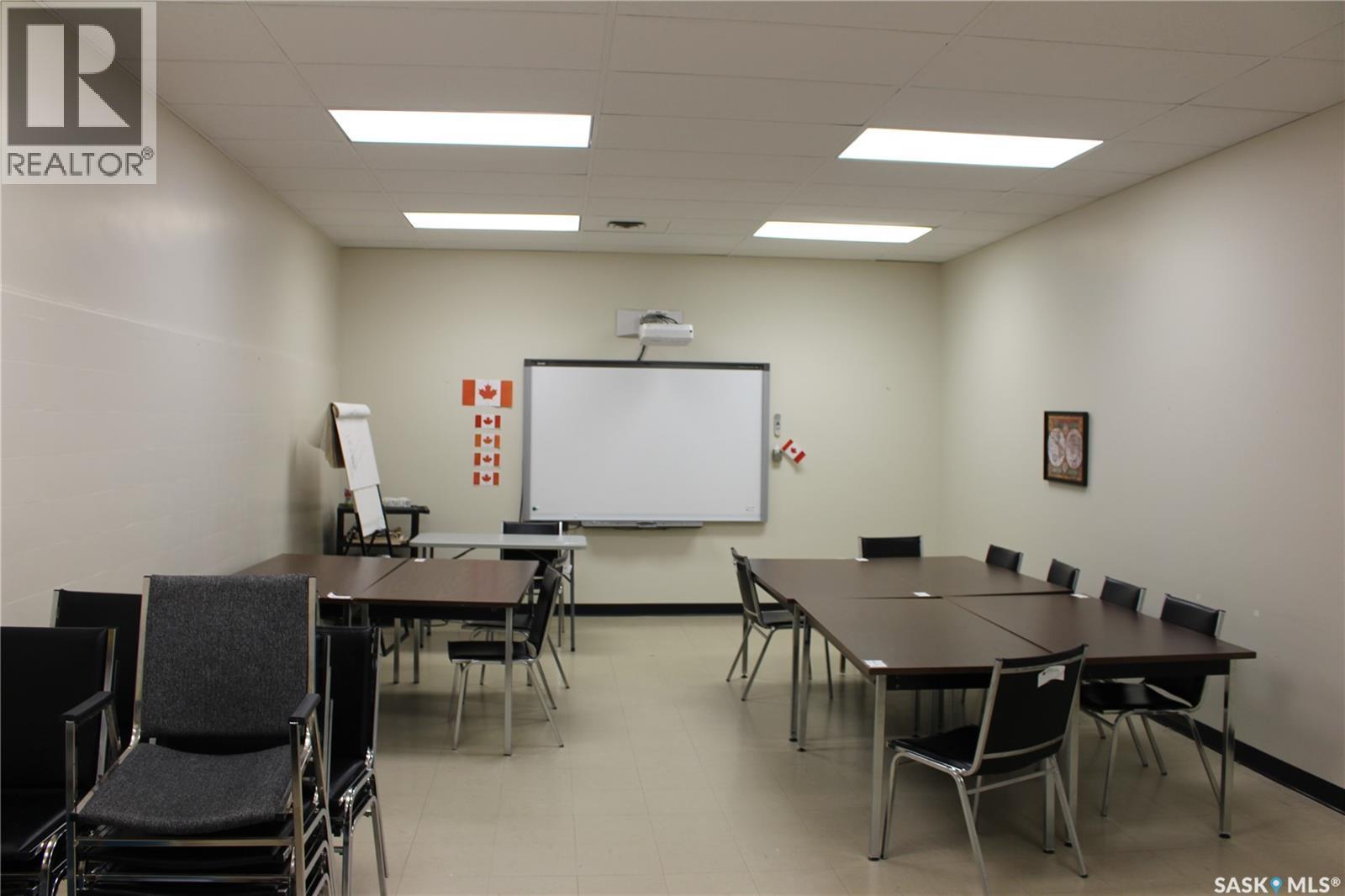 432 Main Street N, Moose Jaw, SK