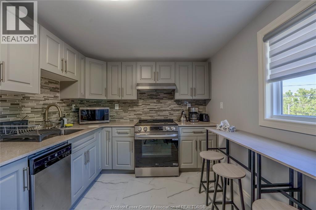 1221 Poisson Street Unit# 2, Tecumseh, ON - Indoor Photo Showing Kitchen With Stainless Steel Kitchen