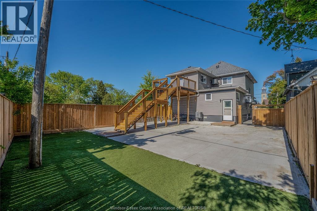 1221 Poisson Street Unit# 2, Tecumseh, ON - Outdoor