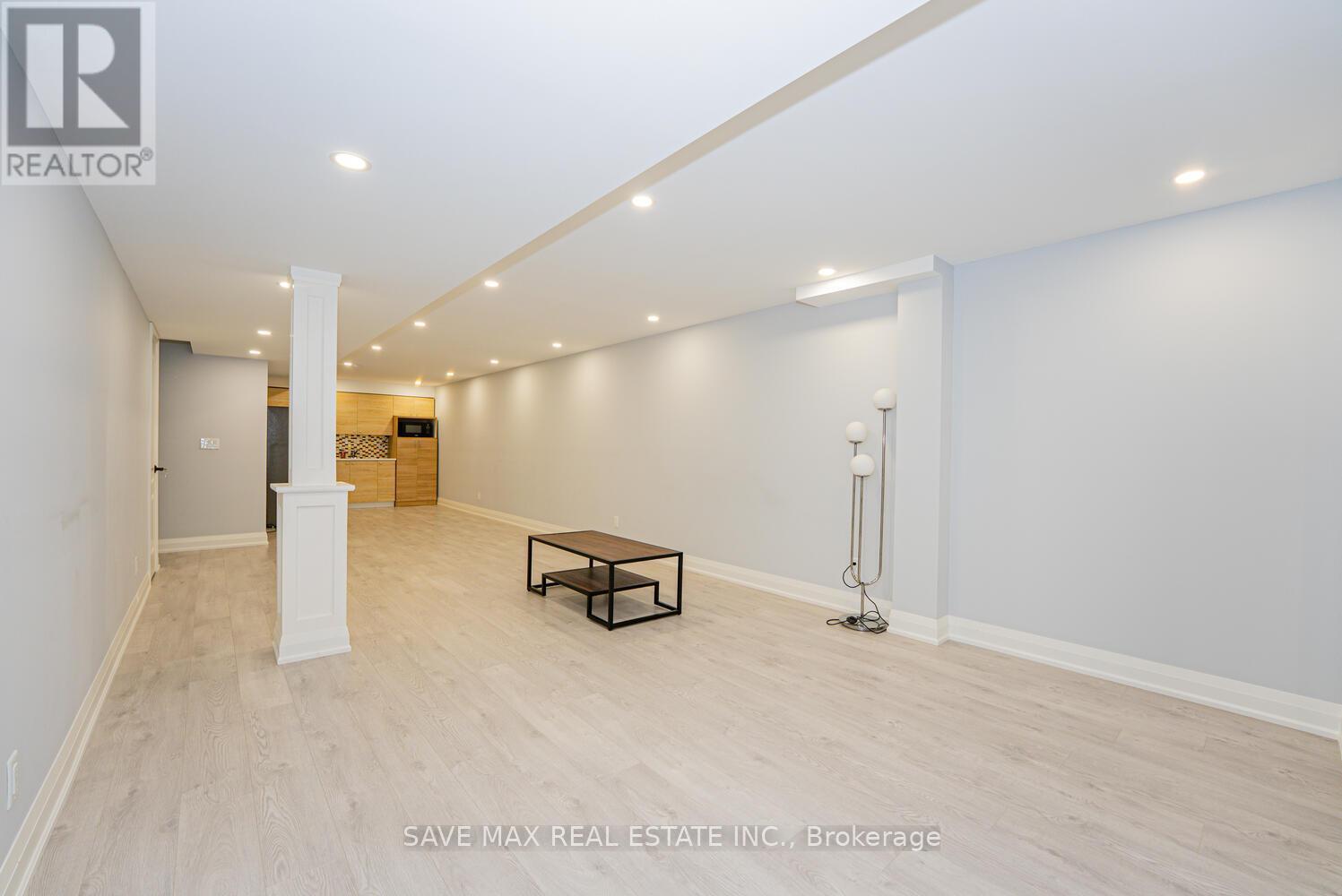 Bsmt - 40 Ed Quigg Way, Vaughan, ON - Indoor Photo Showing Other Room