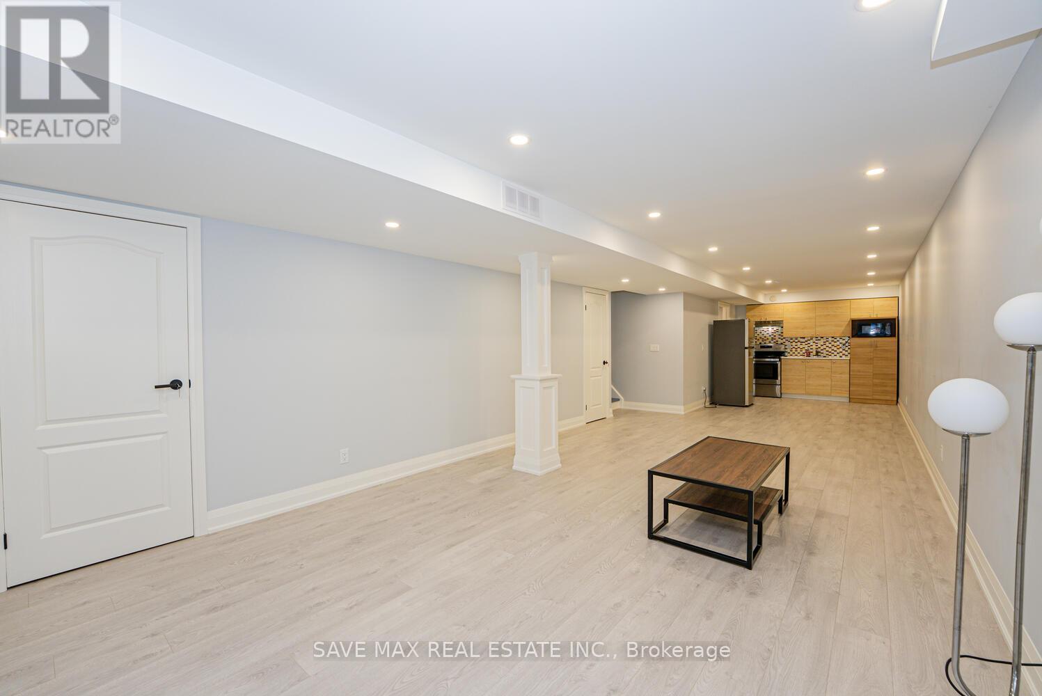 Bsmt - 40 Ed Quigg Way, Vaughan, ON - Indoor Photo Showing Other Room