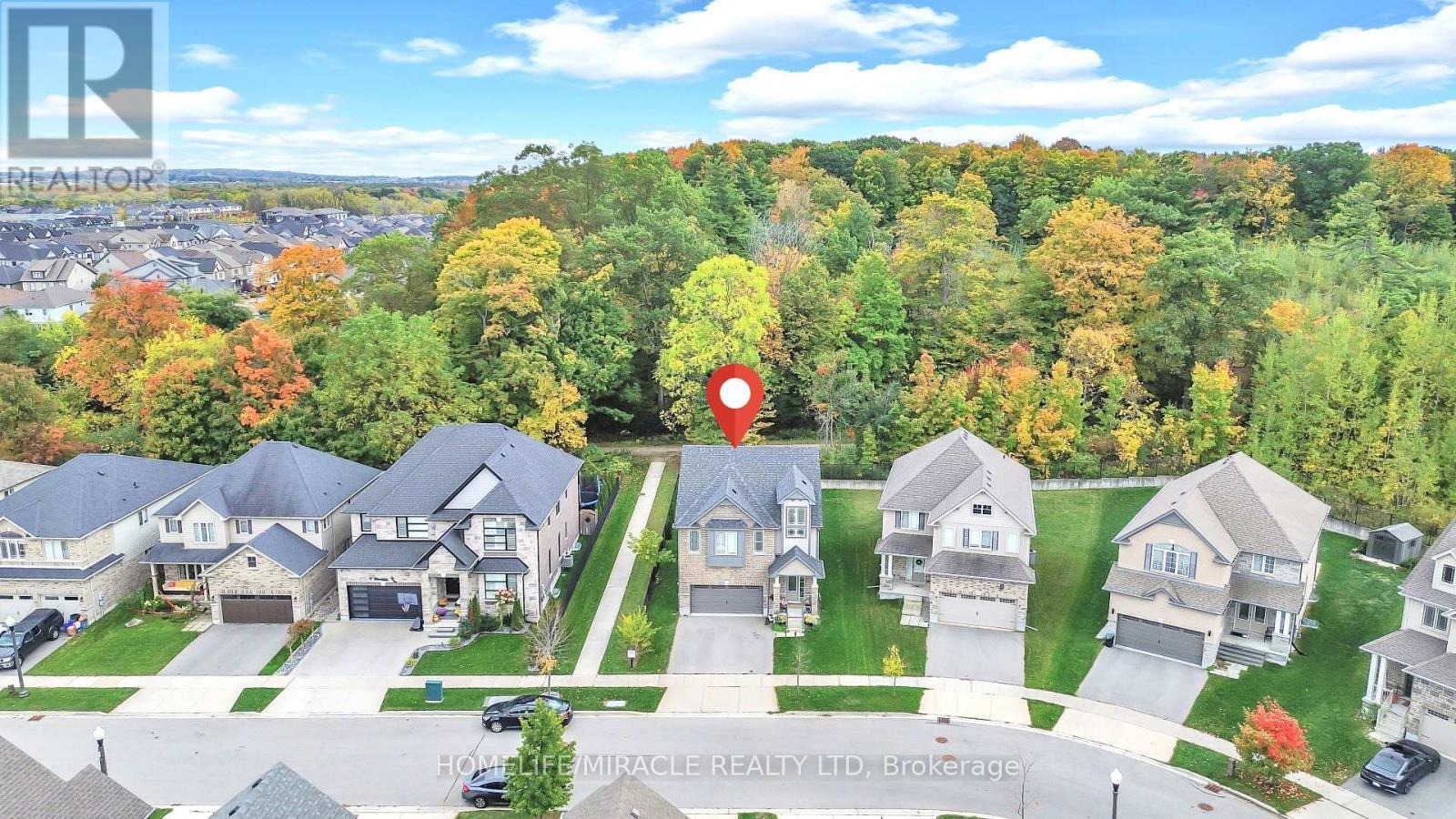 79 Elmbank Trail, Kitchener, ON - Outdoor With View