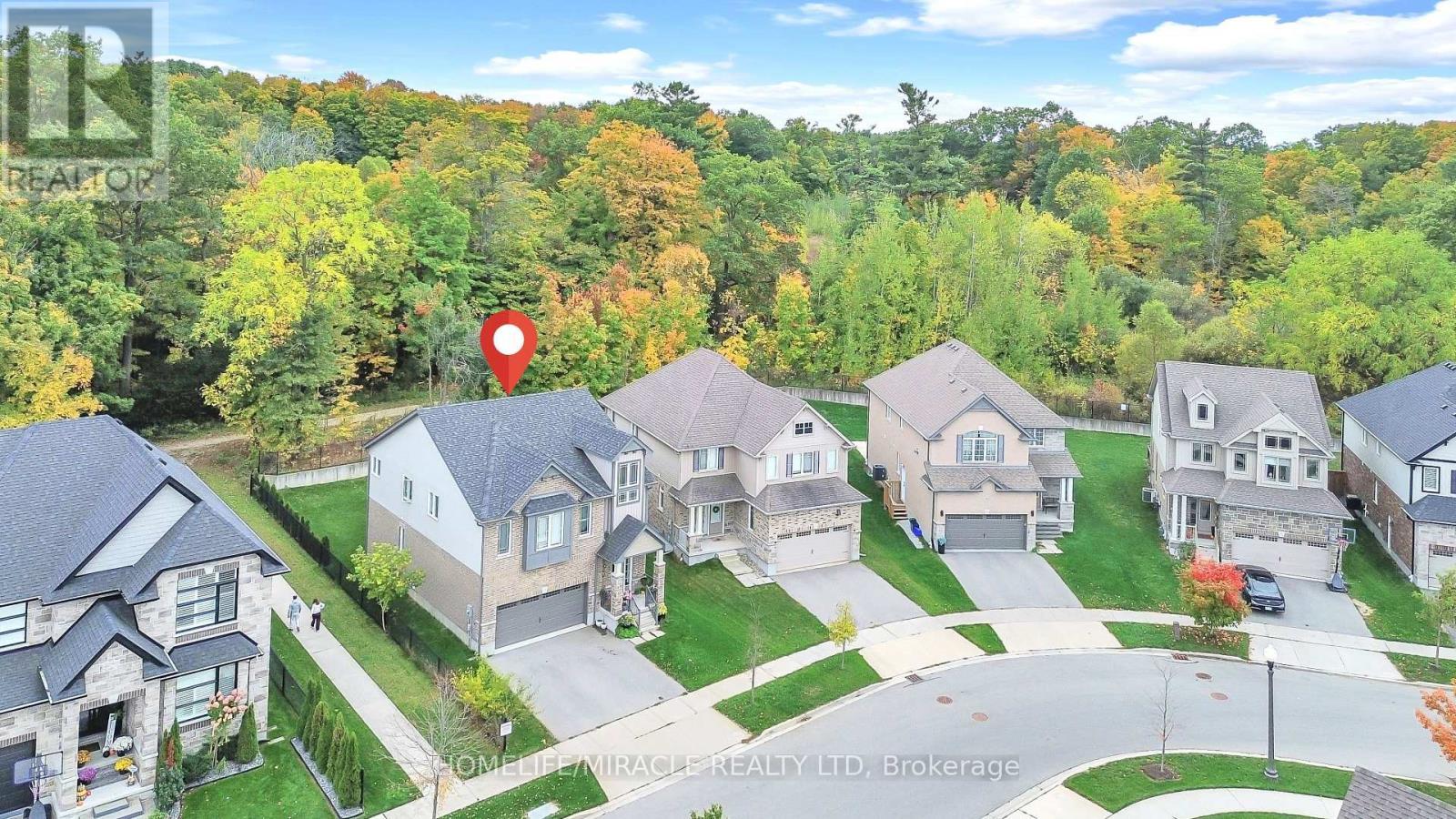 79 Elmbank Trail, Kitchener, ON - Outdoor With View