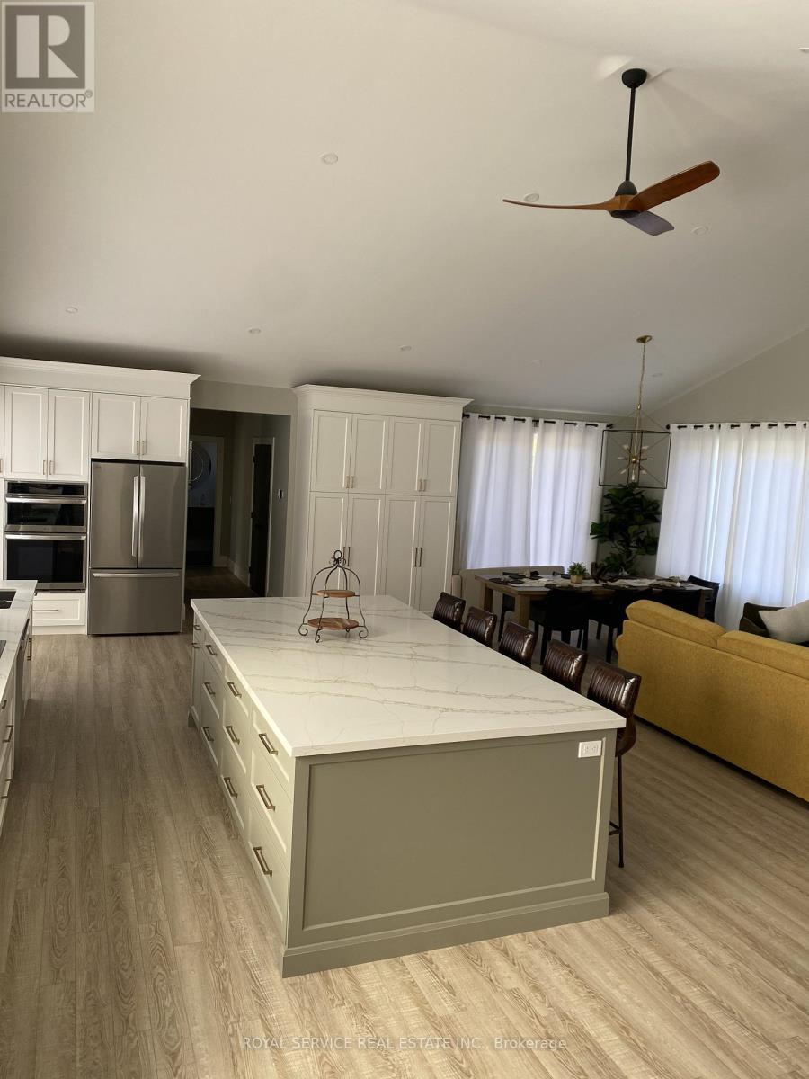63 Cedar Shores Drive, Trent Hills, ON - Indoor Photo Showing Kitchen