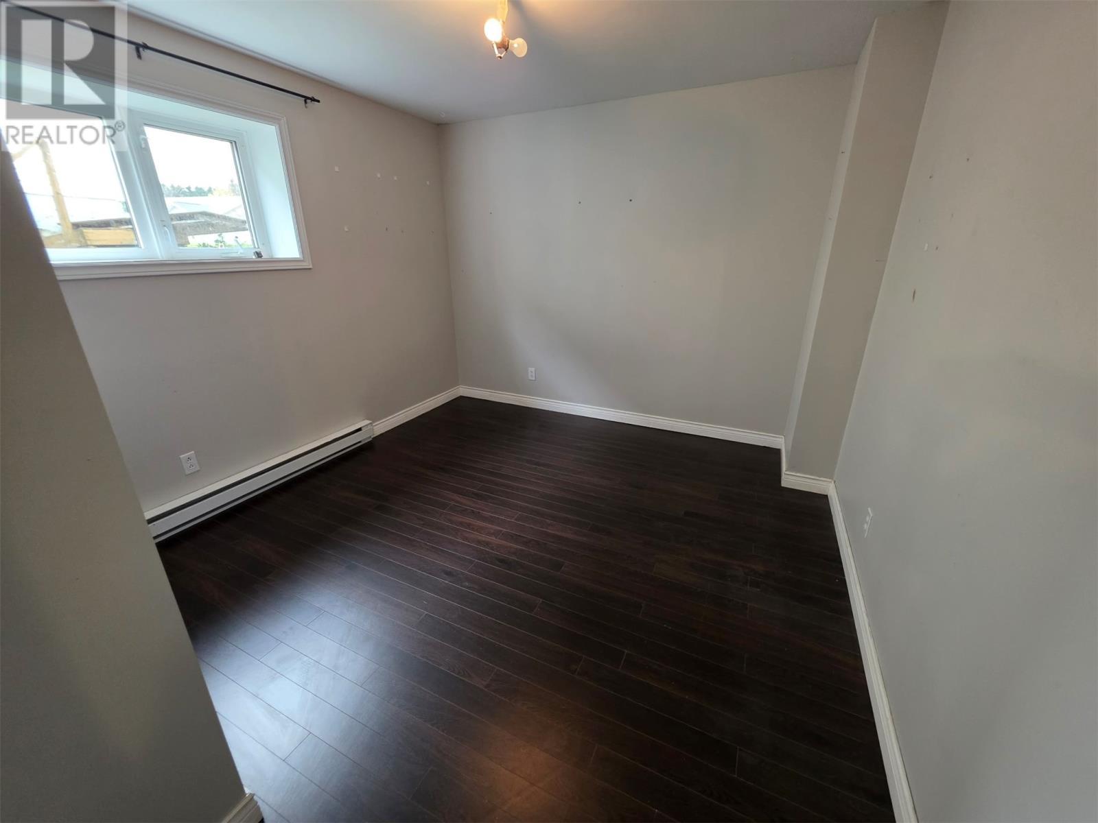 68 Greenspond Drive, St. John'S, NL - Indoor Photo Showing Other Room