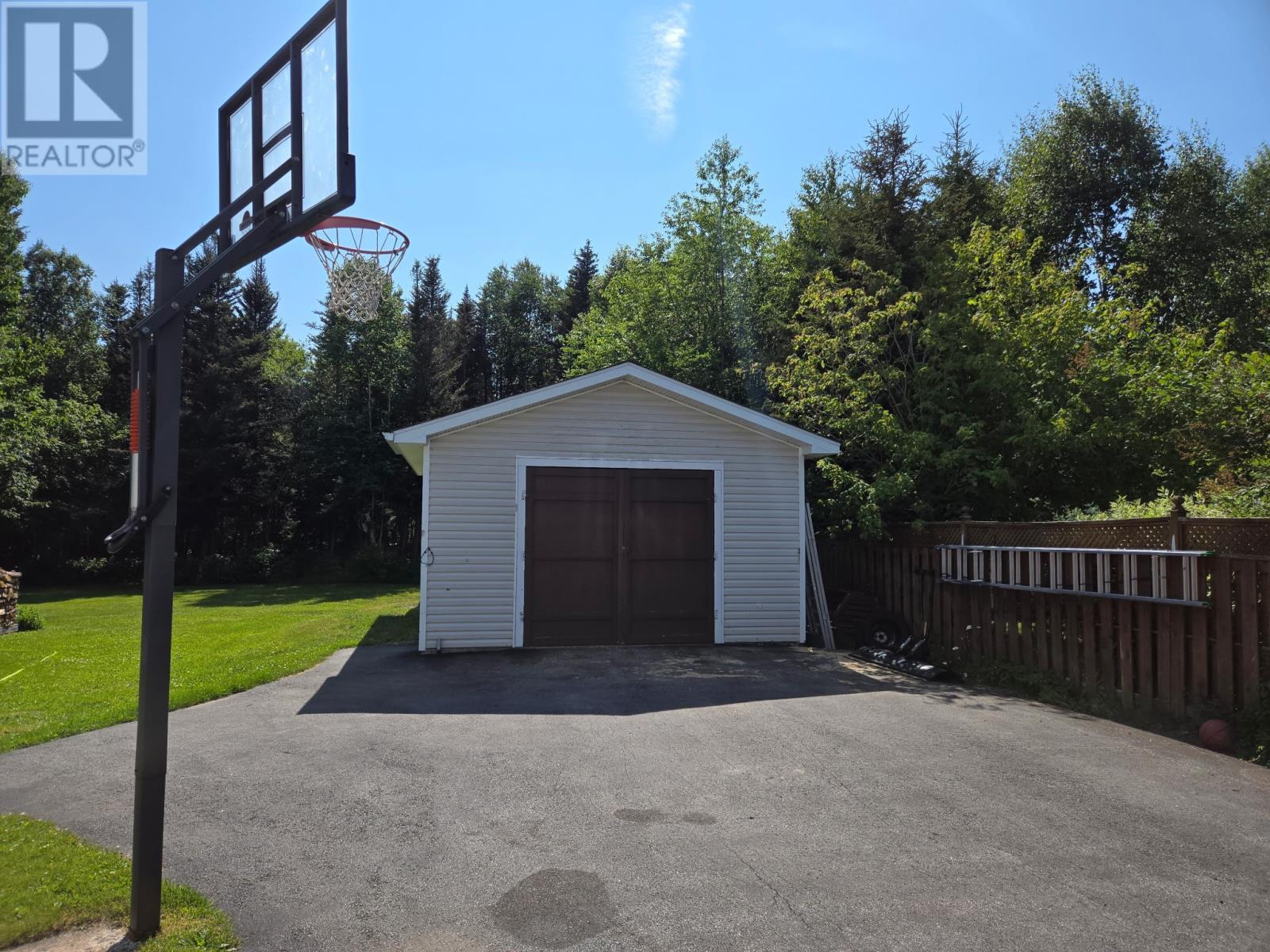 18 King Street, Pasadena, NL - Outdoor