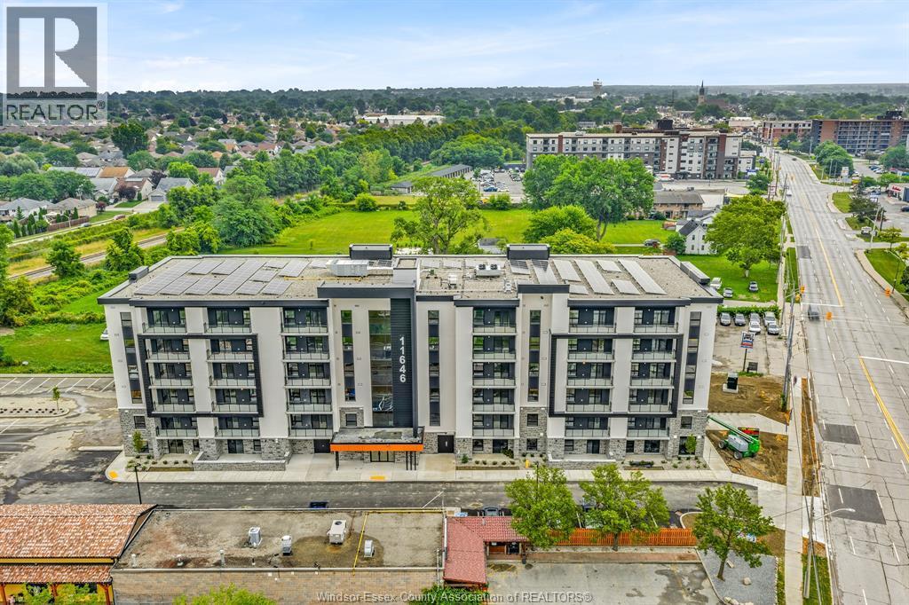 11646 Tecumseh Road East Unit# B1, Windsor, ON - Outdoor