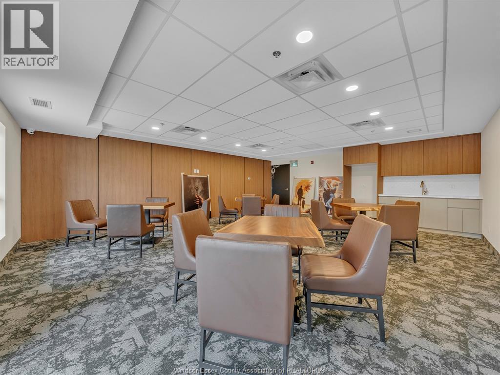11646 Tecumseh Road East Unit# B1, Windsor, ON - Indoor