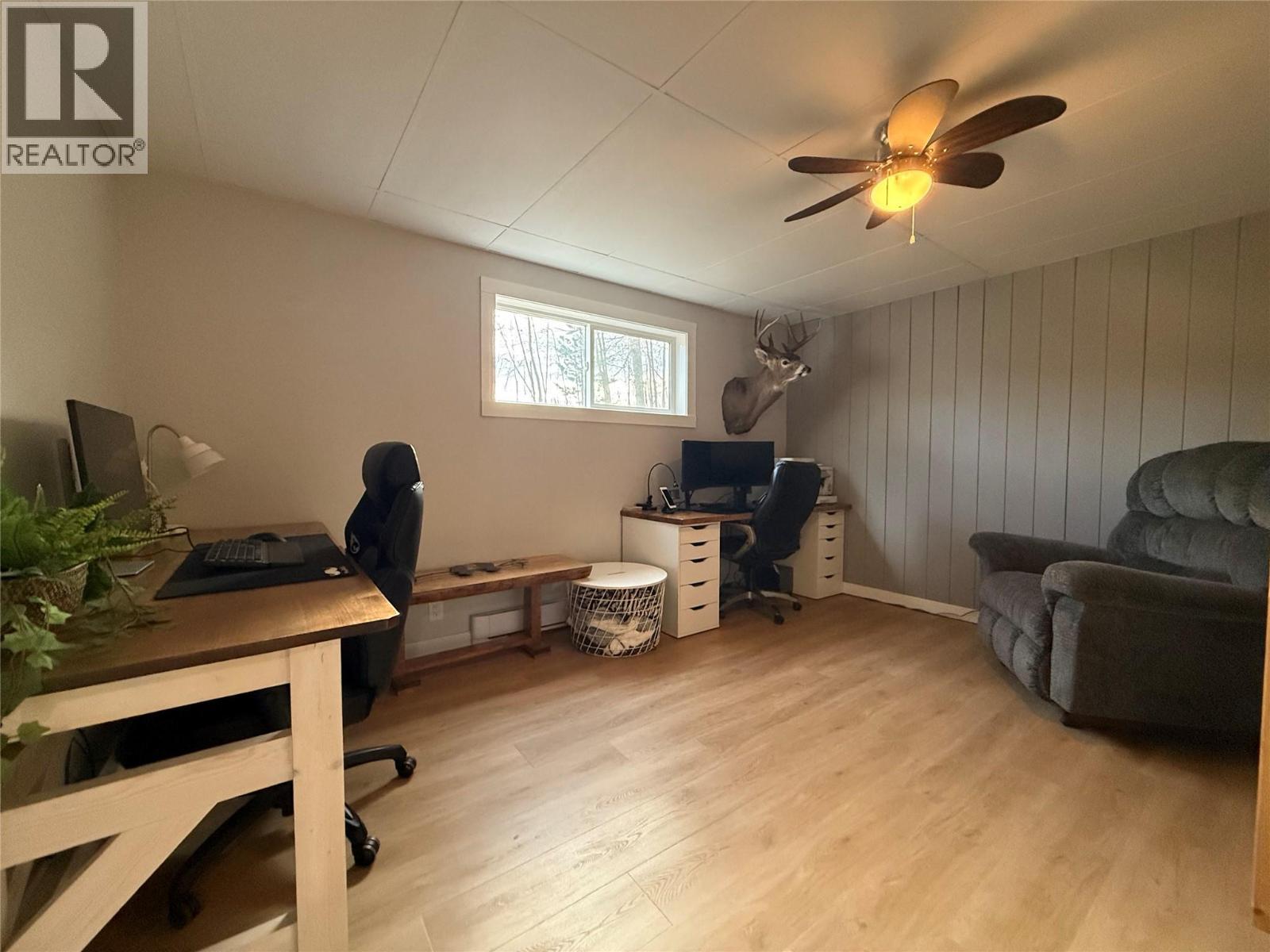 3988 Sweetwater Road, Dawson Creek, BC - Indoor Photo Showing Office