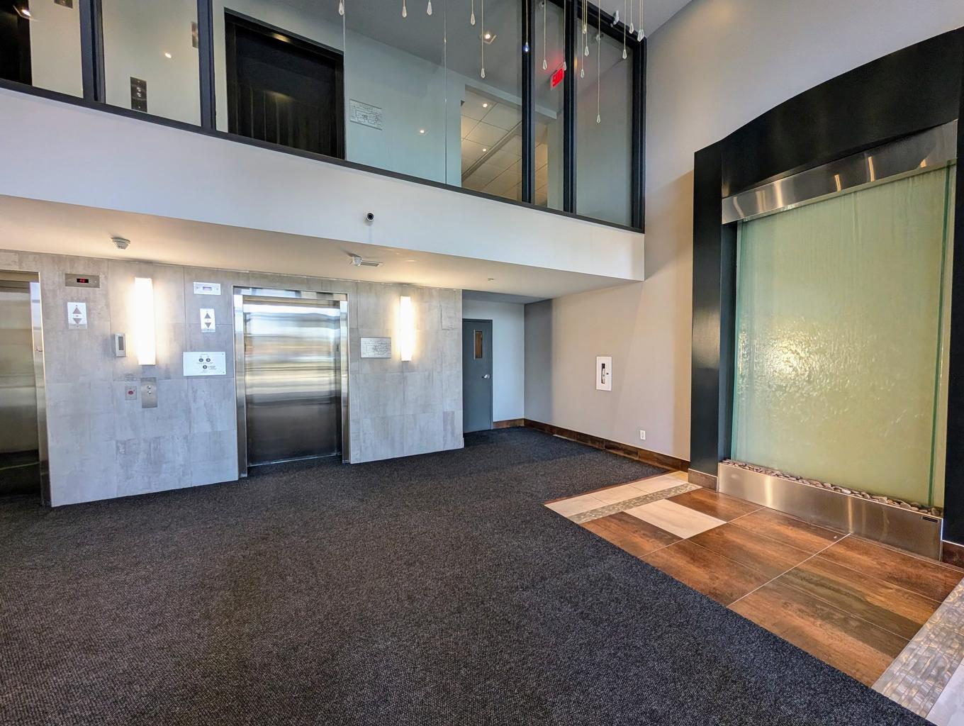 Entrée extérieure - 1003-2875 Av. Du Cosmodôme, Laval (Chomedey), QC - Indoor Photo Showing Other Room