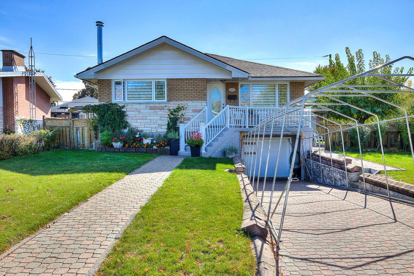 Façade - 4576 Ch. Bélair, Laval (Chomedey), QC - Outdoor With Deck Patio Veranda