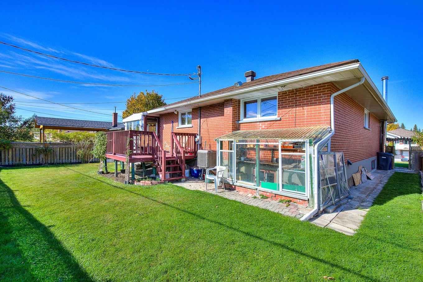 Cour - 4576 Ch. Bélair, Laval (Chomedey), QC - Outdoor With Exterior