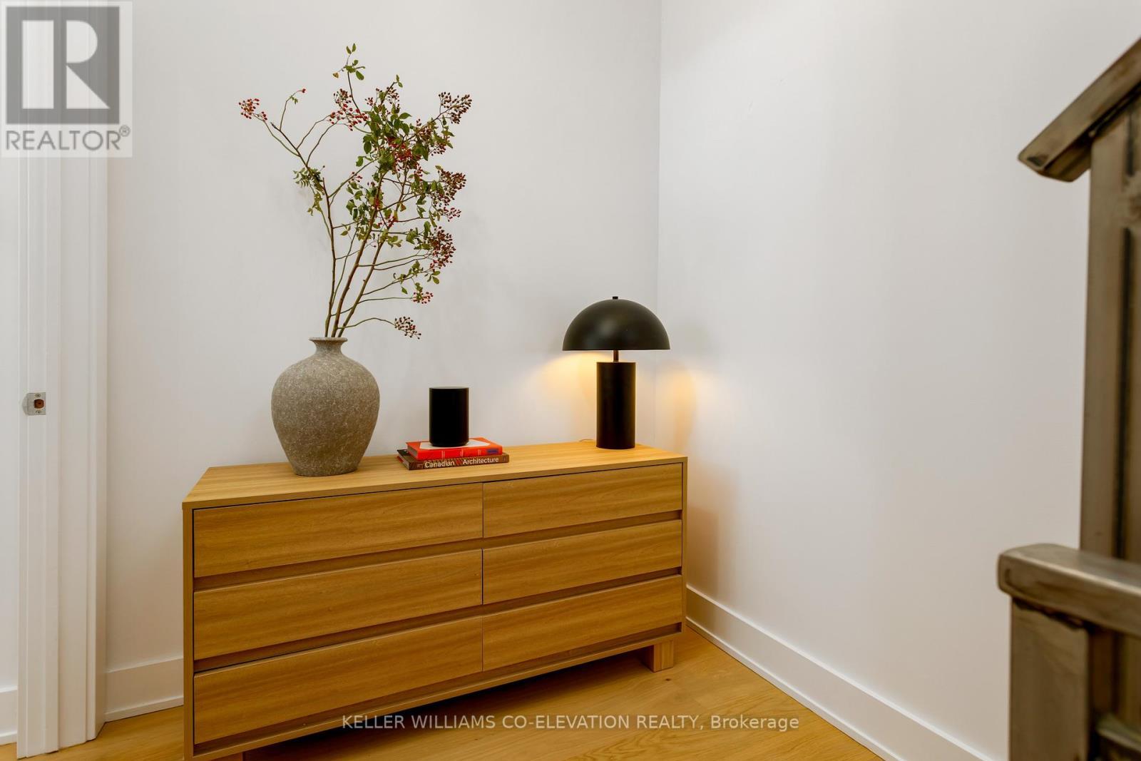 204 - 483 Dupont Street, Toronto, ON - Indoor