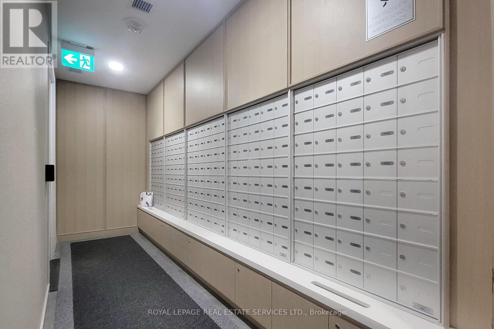 808 - 88 Cumberland Street, Toronto, ON - Indoor Photo Showing Other Room