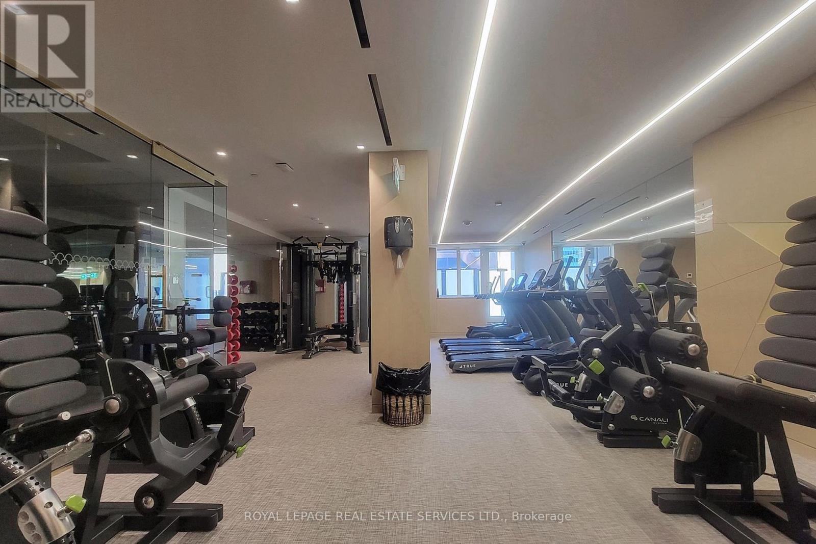 808 - 88 Cumberland Street, Toronto, ON - Indoor