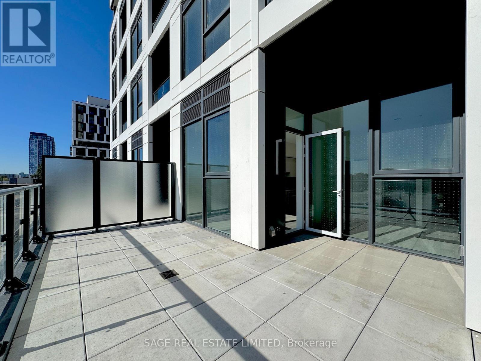 202 - 1007 The Queensway, Toronto, ON - Outdoor With Exterior