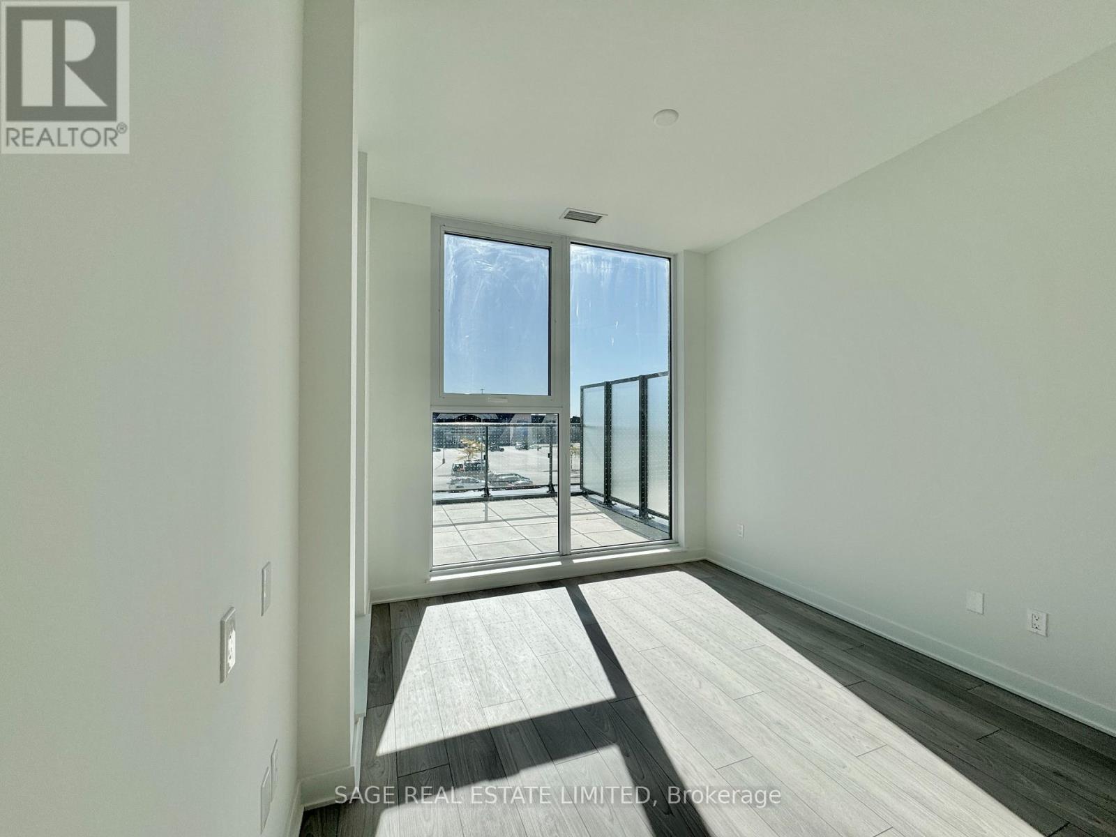 Living Room - 202 - 1007 The Queensway, Toronto, ON - Indoor Photo Showing Other Room