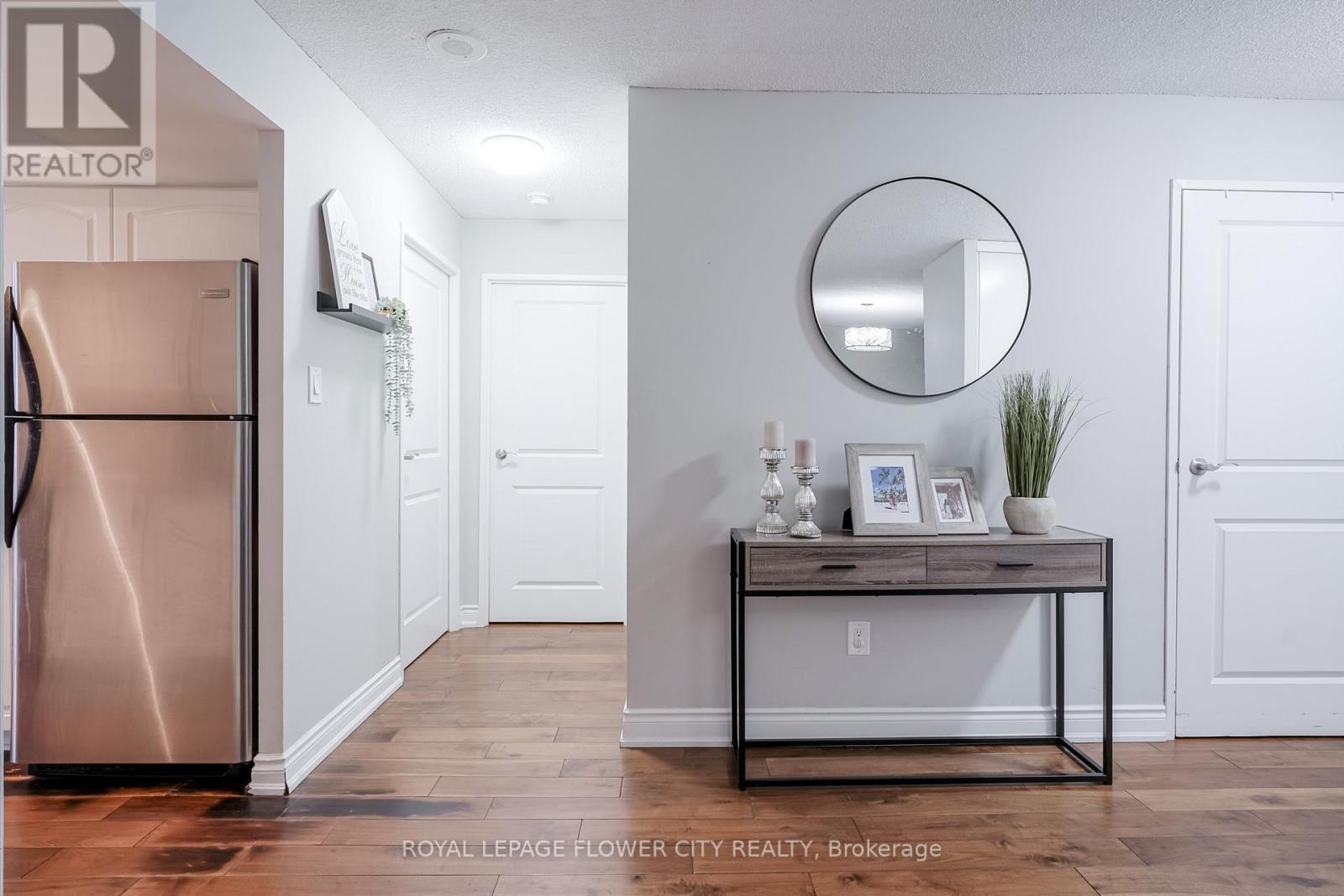 611 - 1 Rowntree Road N, Toronto, ON - Indoor Photo Showing Other Room