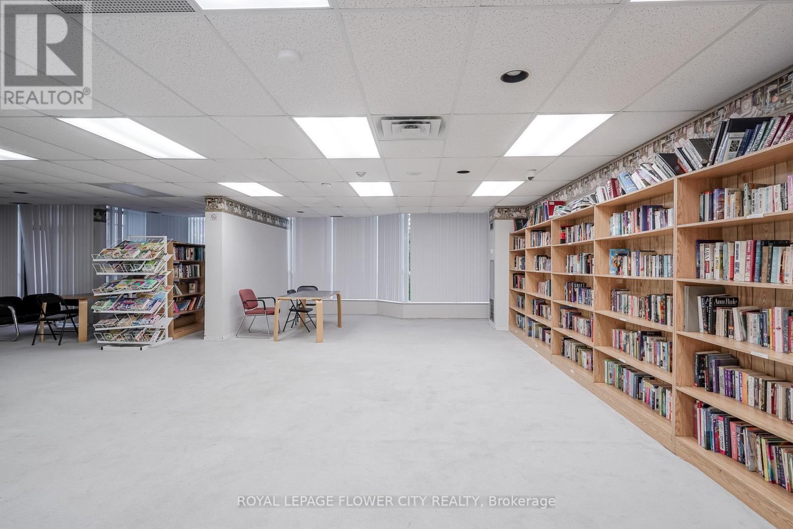 611 - 1 Rowntree Road N, Toronto, ON - Indoor