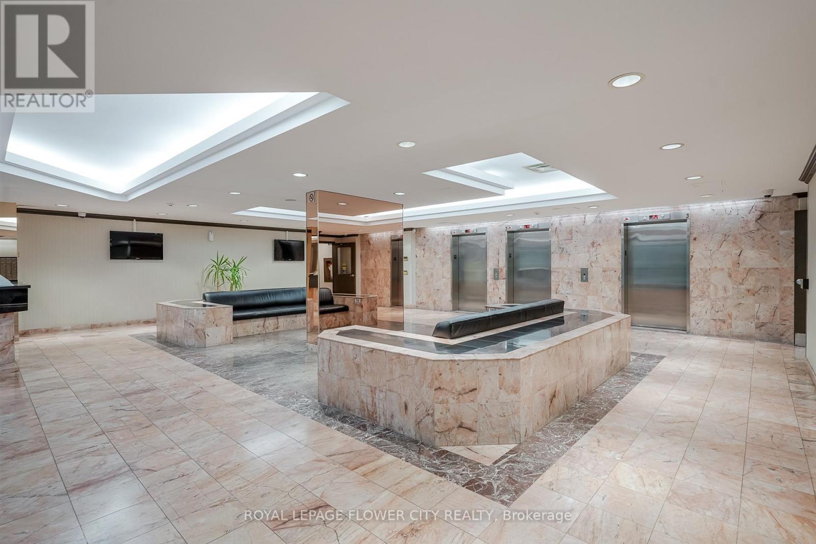 611 - 1 Rowntree Road N, Toronto, ON - Indoor Photo Showing Other Room