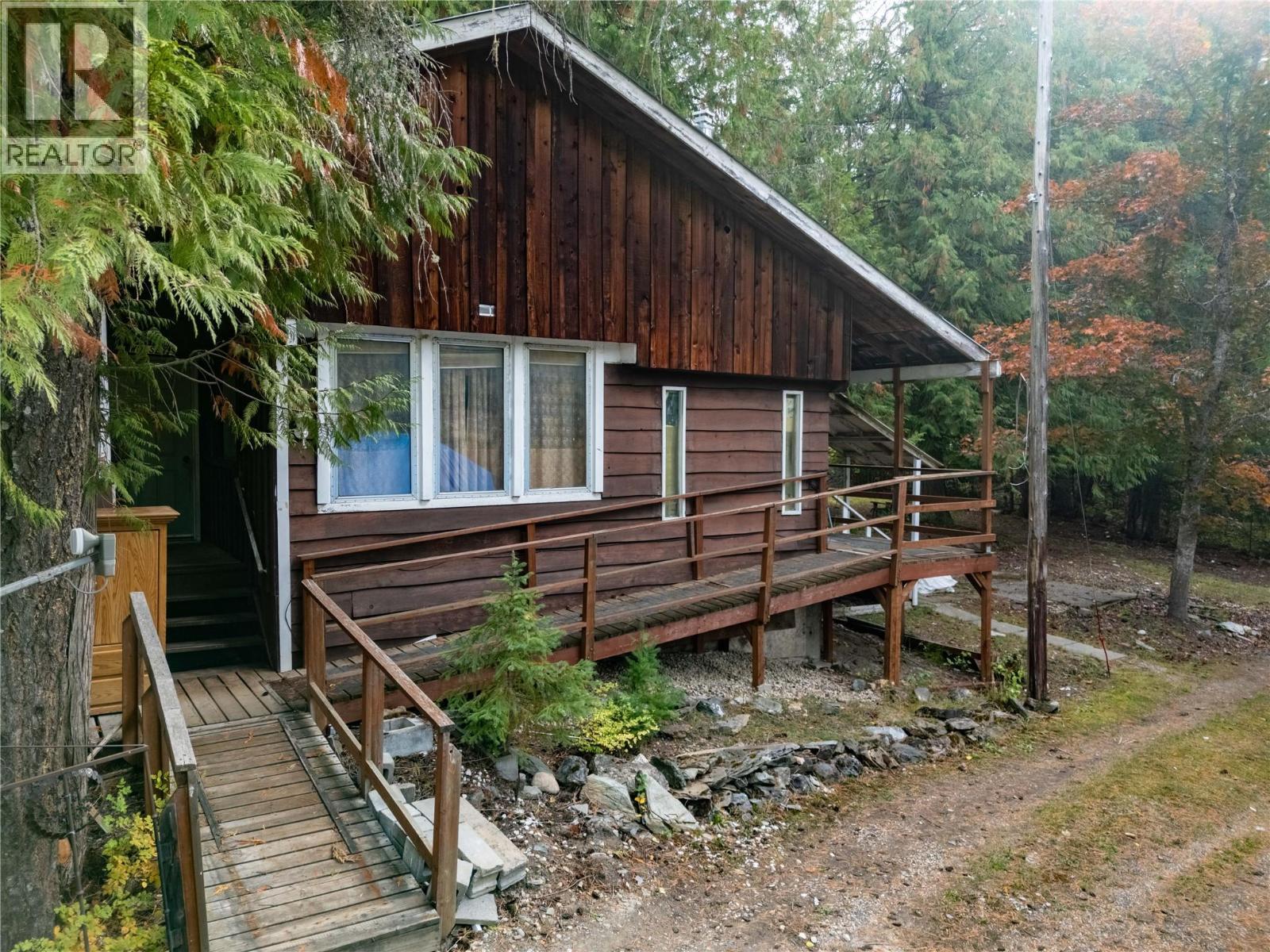 4540 Eagle Bay Road, Eagle Bay, BC