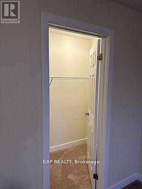 54 Rowlock Street, Welland, ON - Photo Showing Other Room