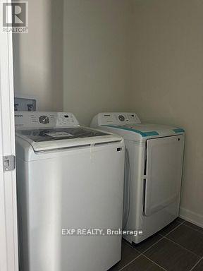 54 Rowlock Street, Welland, ON - Indoor Photo Showing Laundry Room