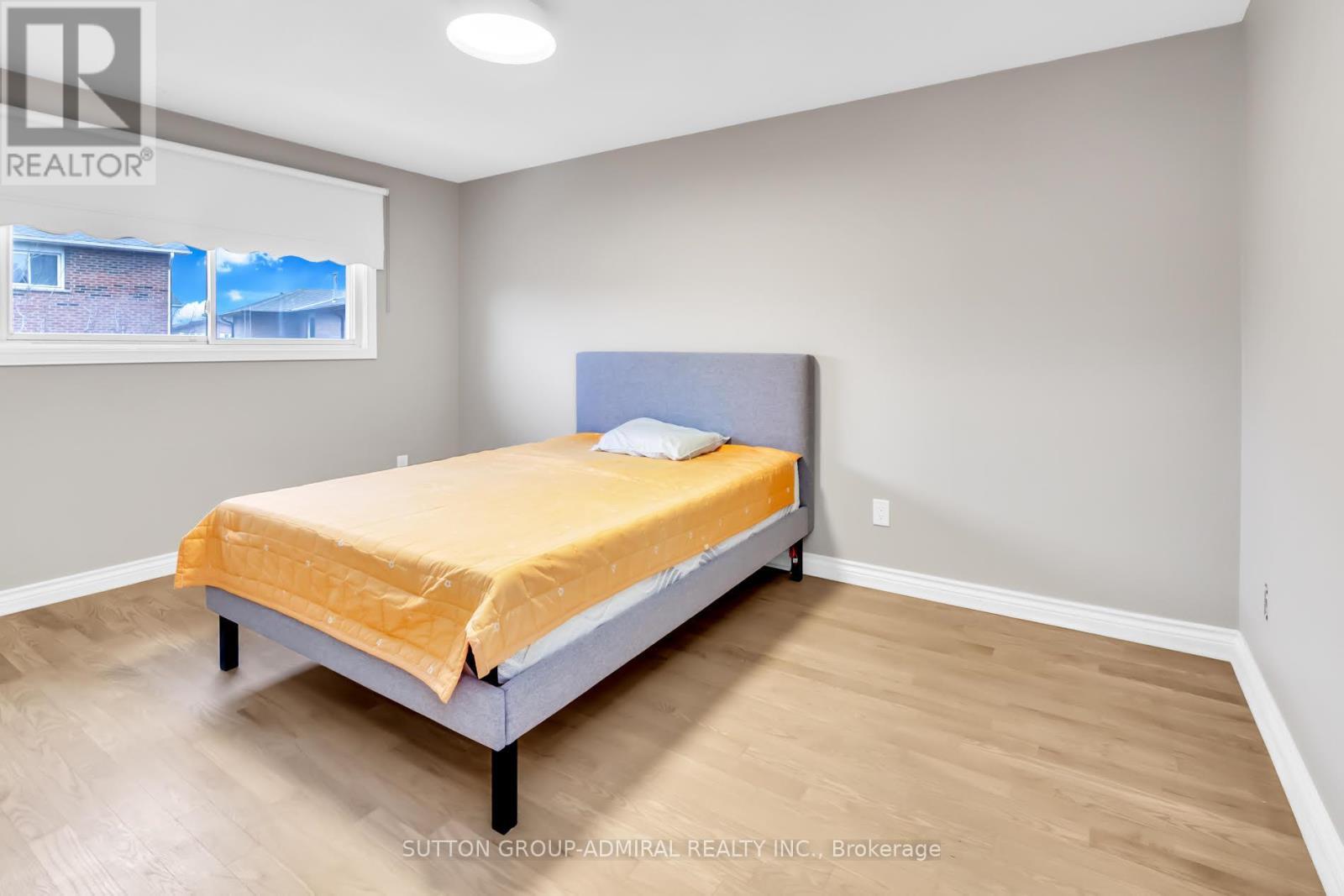 Main & 2Nd - 119 Mccabe Crescent, Vaughan, ON - Indoor Photo Showing Bedroom