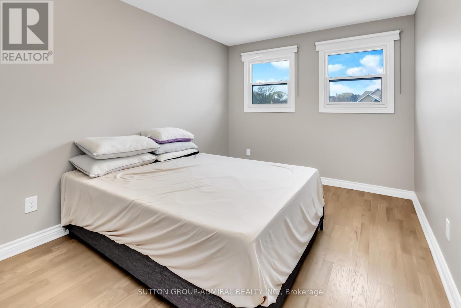 Main & 2Nd - 119 Mccabe Crescent, Vaughan, ON - Indoor Photo Showing Bedroom