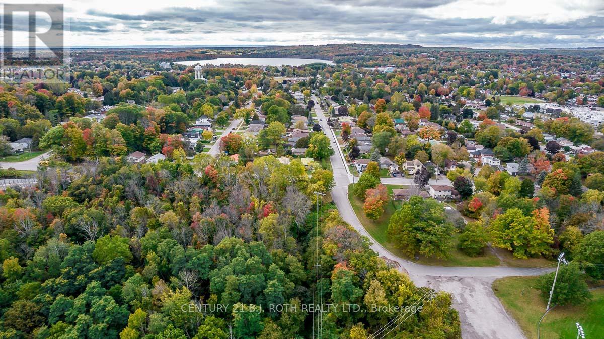 548 Taylor Drive, Midland, ON