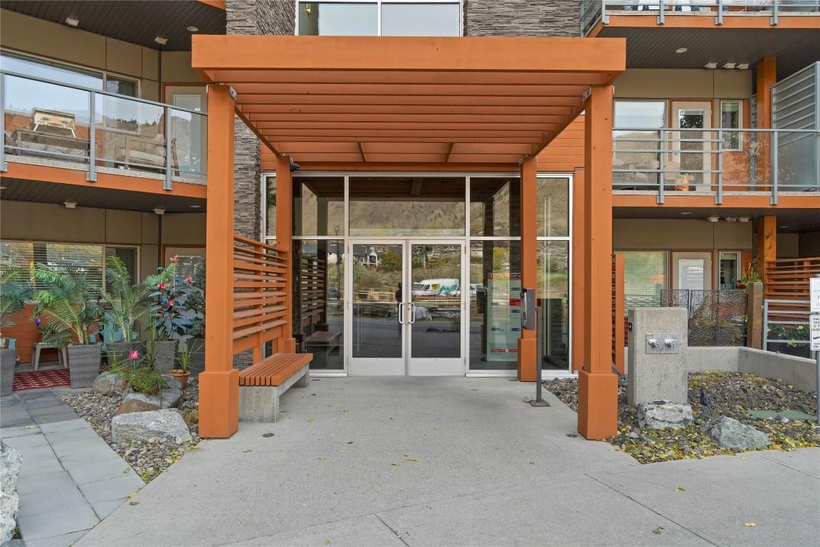 3402-1040 Talasa Court, Kamloops, BC - Outdoor With Balcony With Exterior
