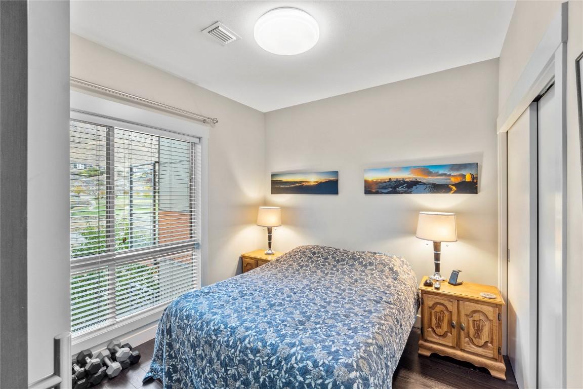 3402-1040 Talasa Court, Kamloops, BC - Indoor Photo Showing Bedroom