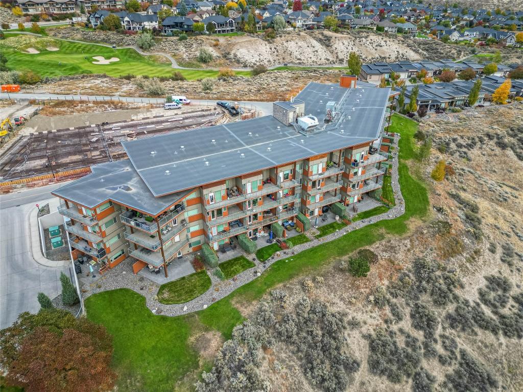 3402-1040 Talasa Court, Kamloops, BC - Outdoor With View