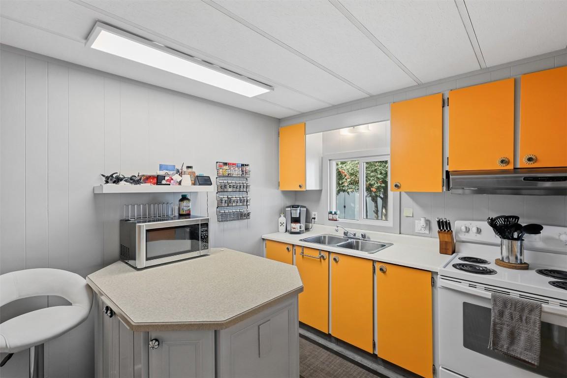 E9-7155 Dallas Drive, Kamloops, BC