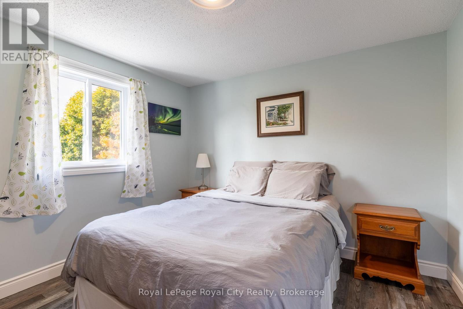 118 Stirling Macgregor Drive, Cambridge, ON - Indoor Photo Showing Bedroom
