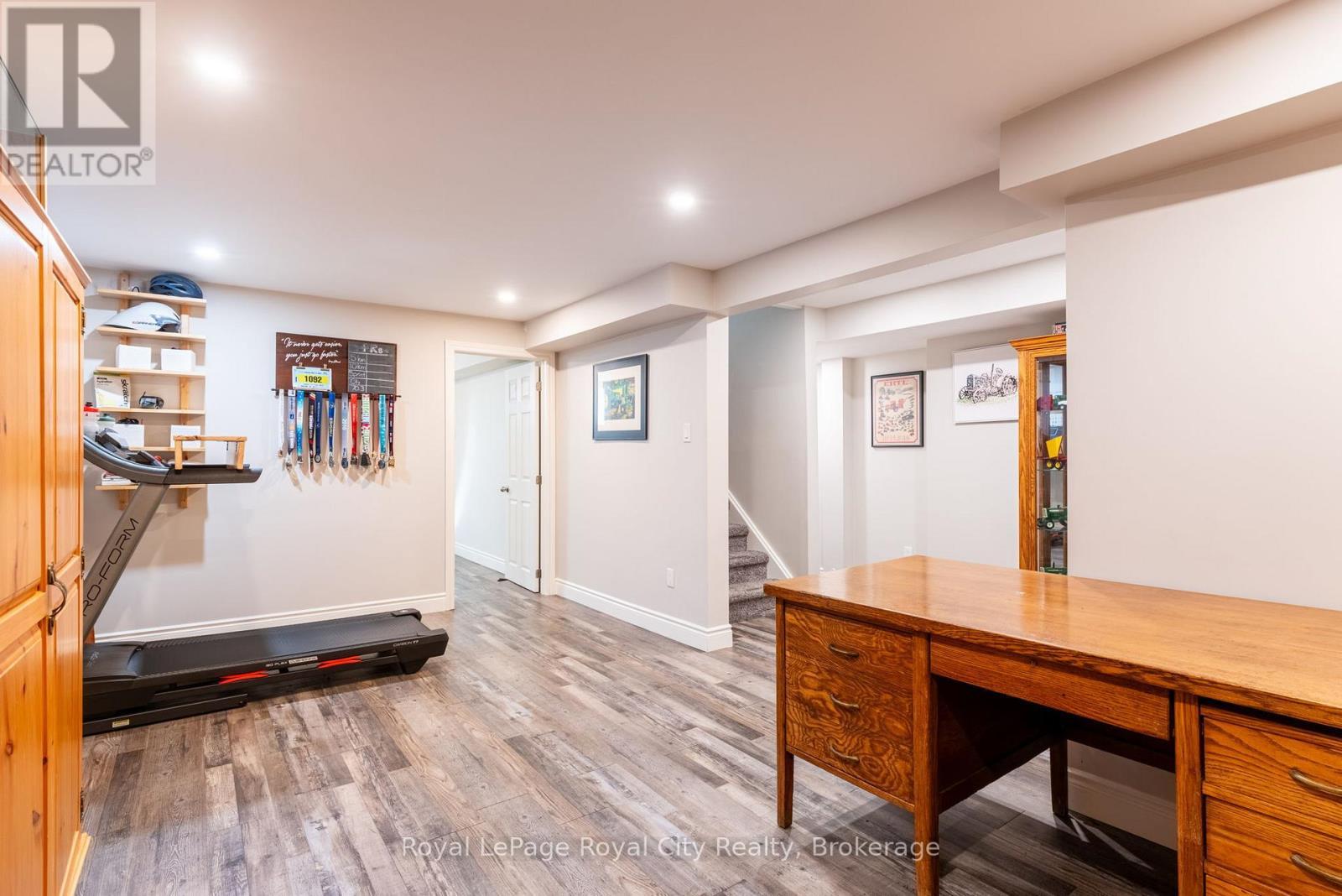 118 Stirling Macgregor Drive, Cambridge, ON - Indoor